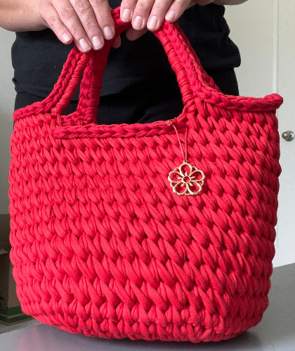 Leaning Tshirt yarn Handbag Red